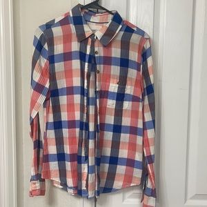 H&M ladies button up shirt, size 6-8